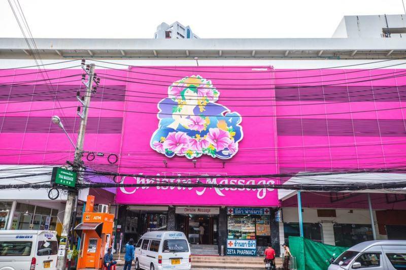 Sino House Patong Hotell Exteriör bild