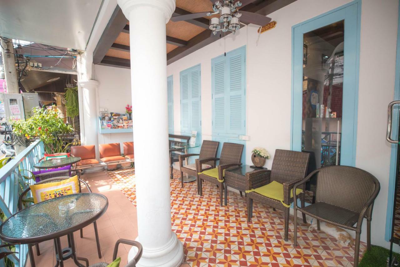 Sino House Patong Hotell Exteriör bild