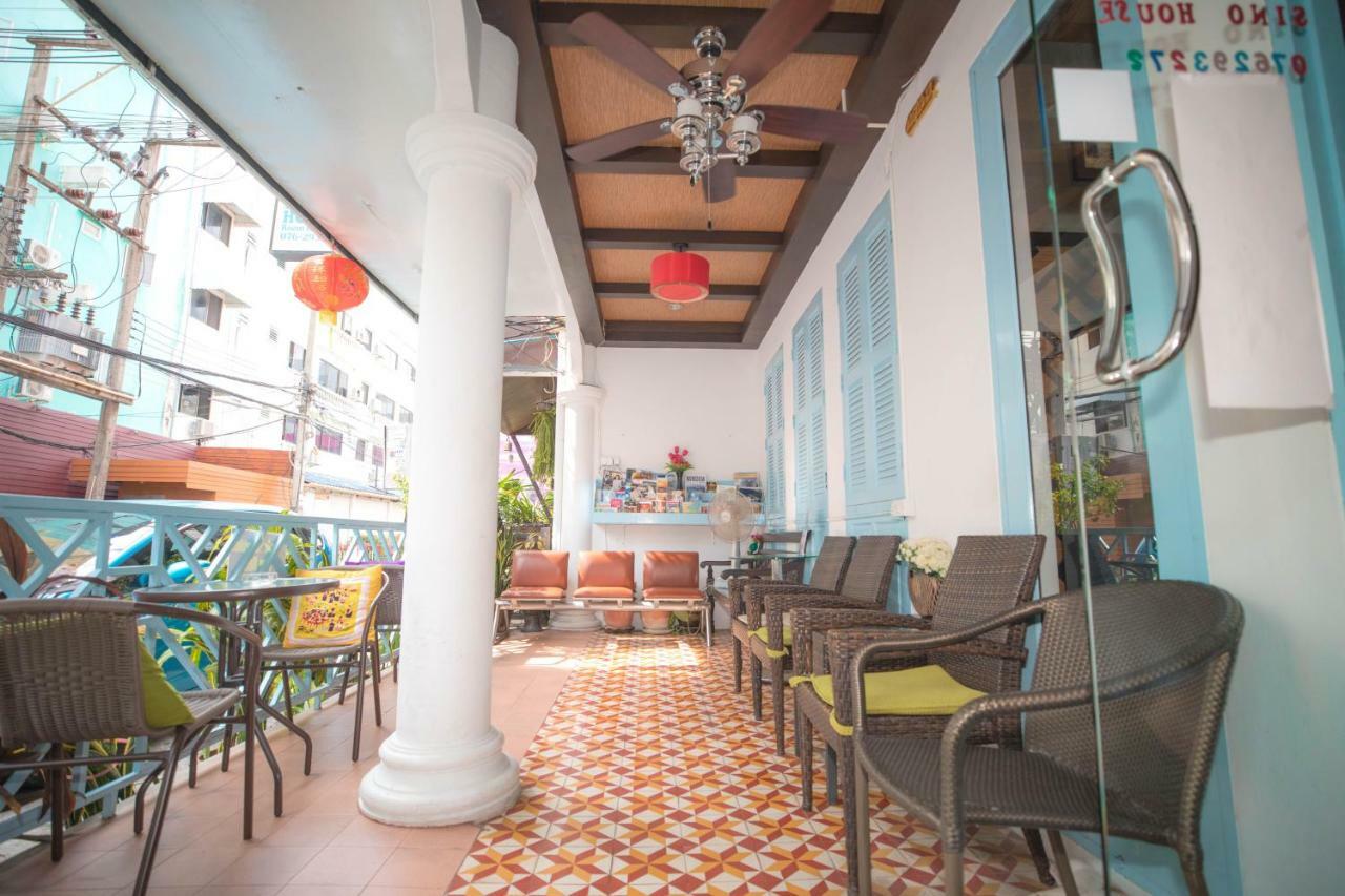 Sino House Patong Hotell Exteriör bild